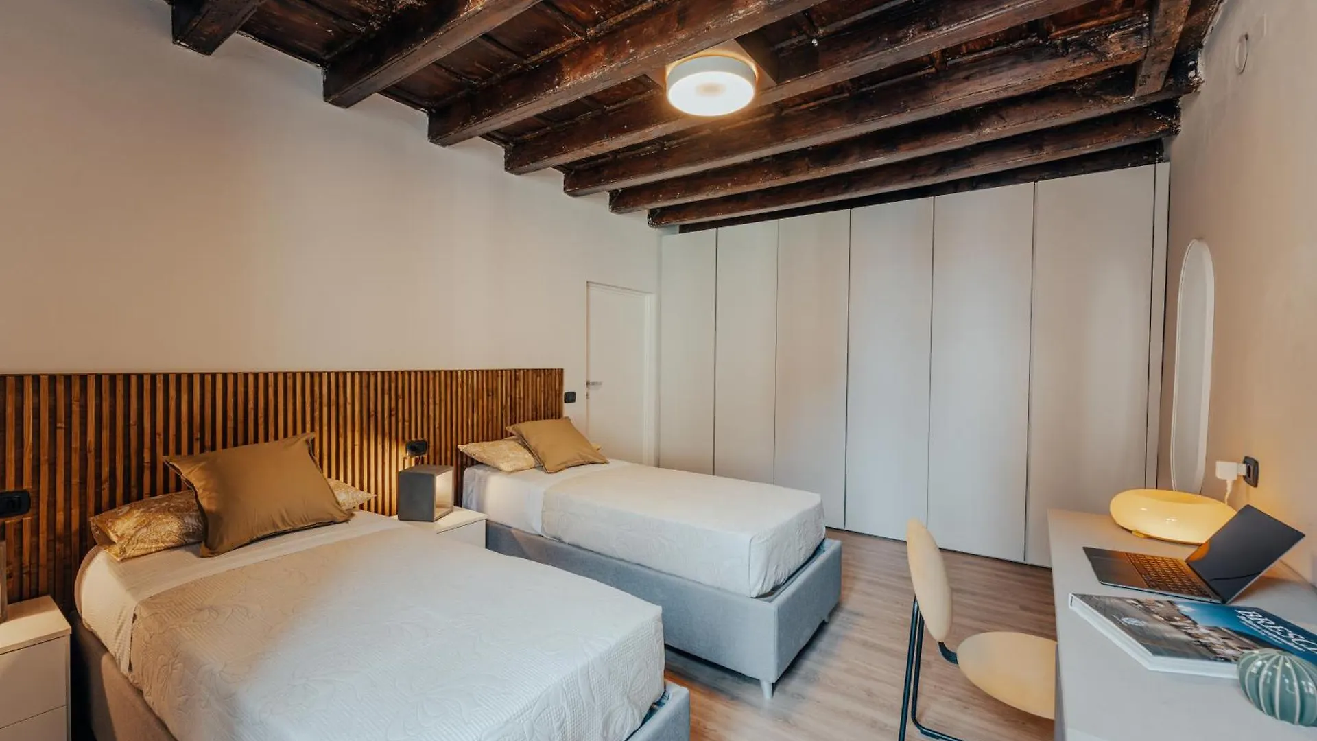 L'Altana City House Brescia Apartment