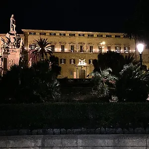 Hola Cathedral House , Palermo Italien